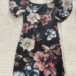 Navy floral dress fitted. Never worn